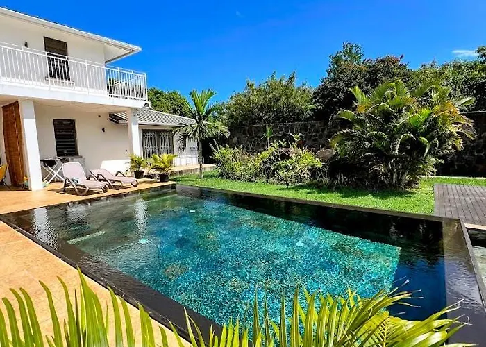 Lakaz Kannell - Cinnamon Room- Luxury Bedroom And Bathroom Infinity Pool