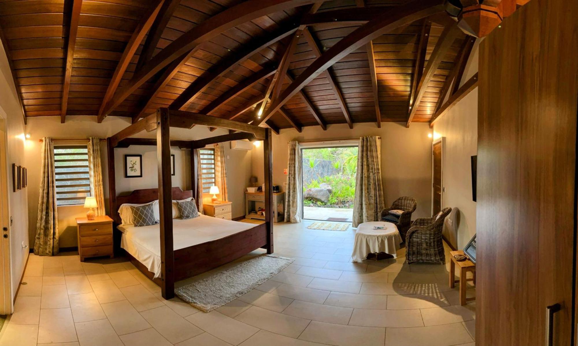 Apartment Lakaz Kannell - Cinnamon Room- Luxury Bedroom And Bathroom Infinity Pool Cap Malheureux